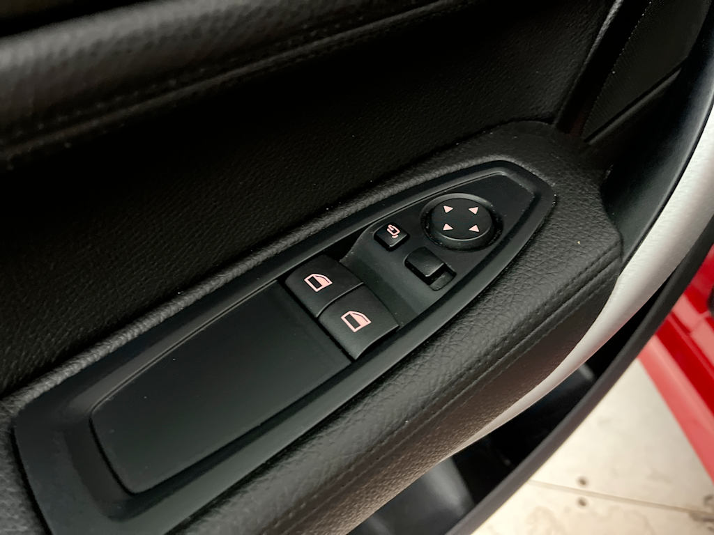 Thumbnail: 2016 BMW 2 Series - 26