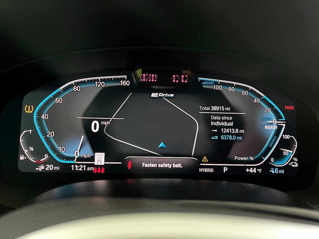 Thumbnail: 2023 BMW 5 Series - 12