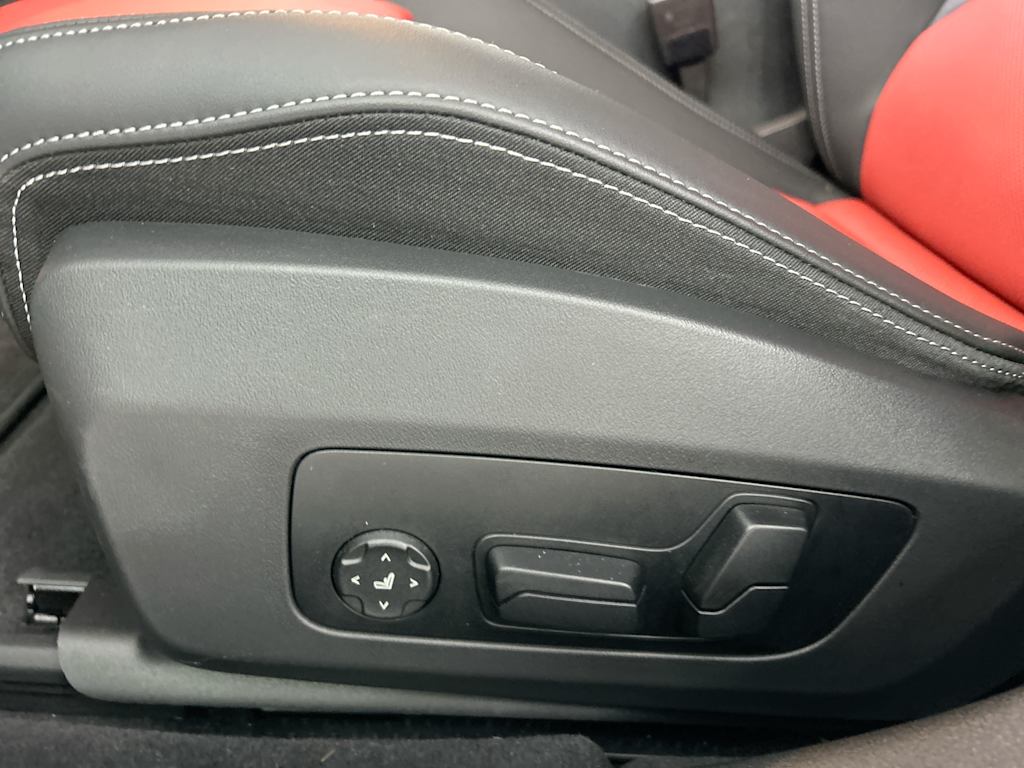 Thumbnail: 2025 BMW 2 Series - 20