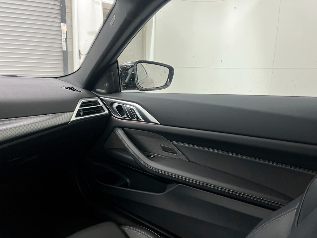 Thumbnail: 2025 BMW 4 Series - 22