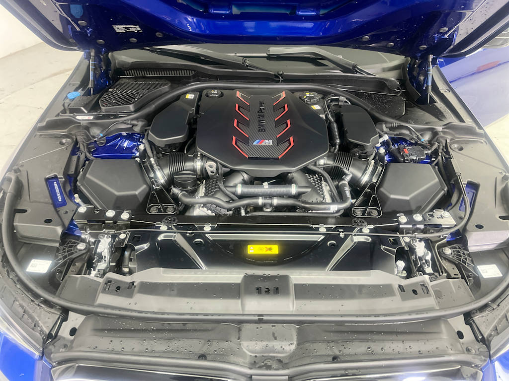 Thumbnail: 2026 BMW M5 - 8