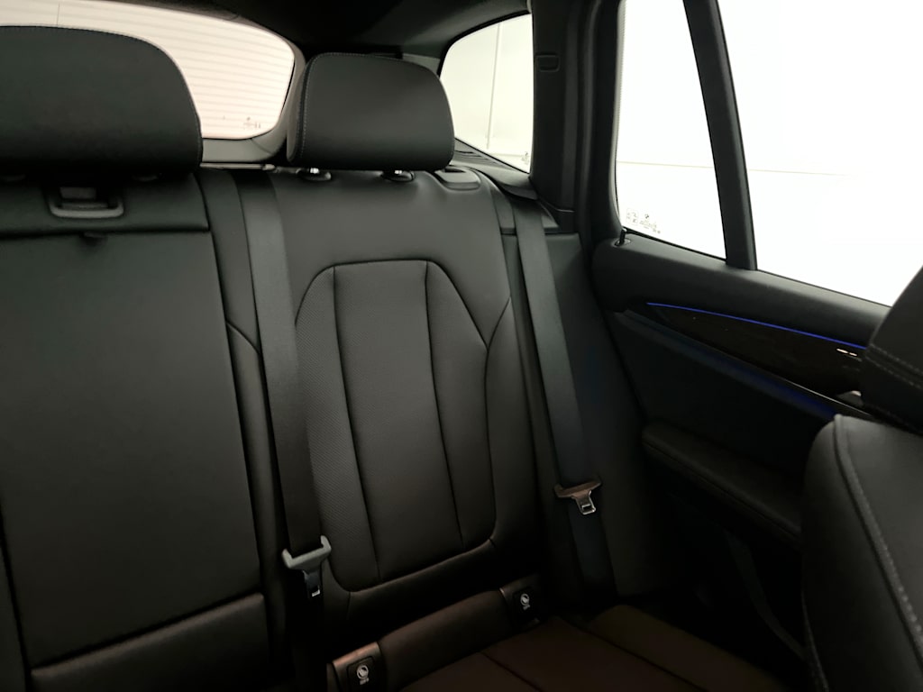 Thumbnail: 2023 BMW X3 - 24