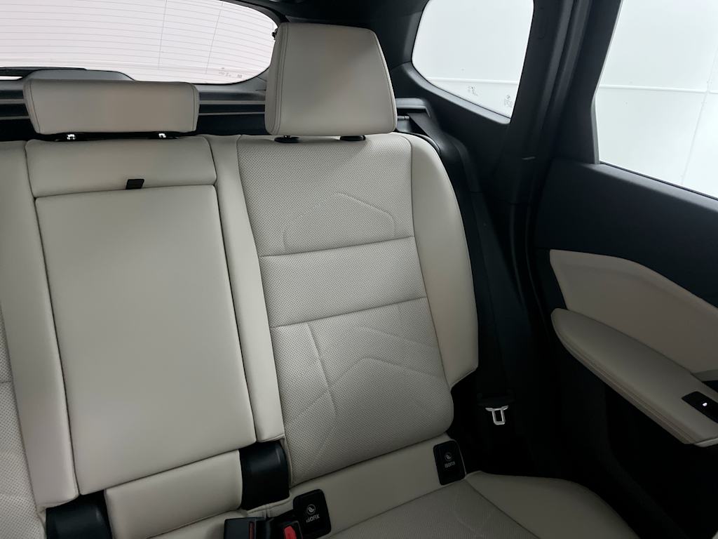 Thumbnail: 2023 BMW X1 - 24