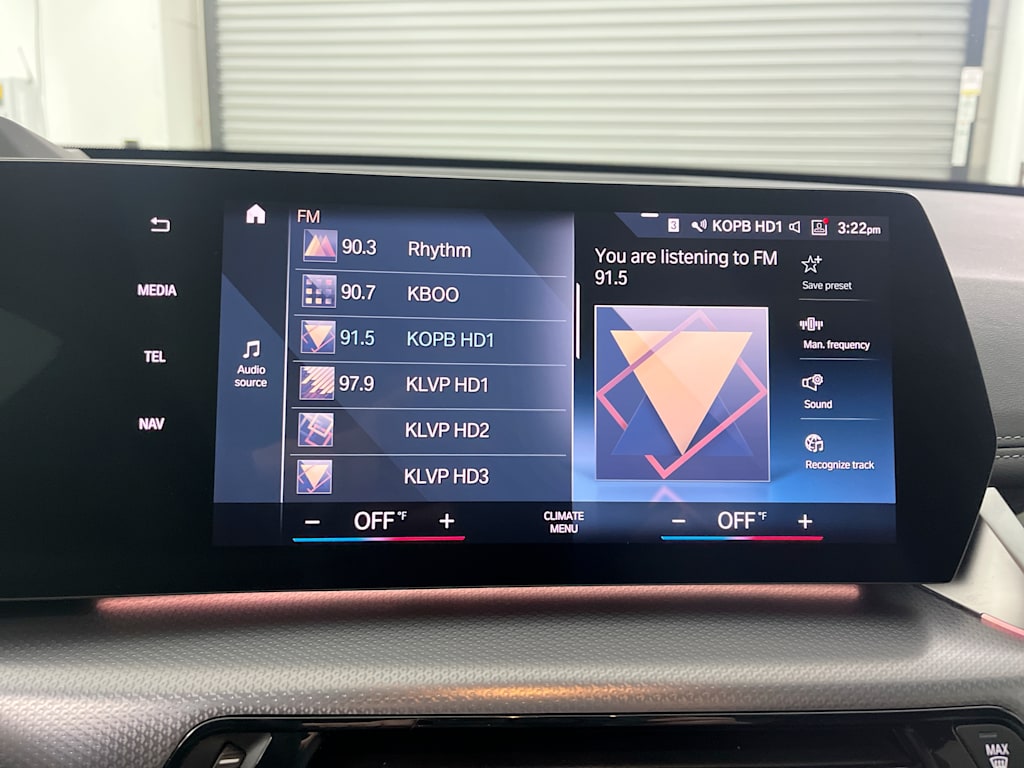 Thumbnail: 2023 BMW X1 - 11