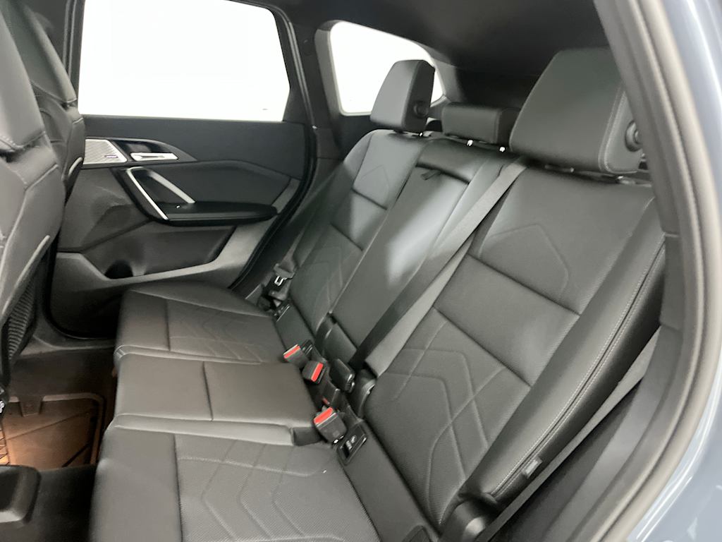 Thumbnail: 2023 BMW X1 - 10