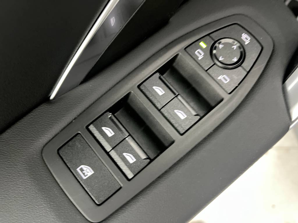 Thumbnail: 2023 BMW X1 - 21