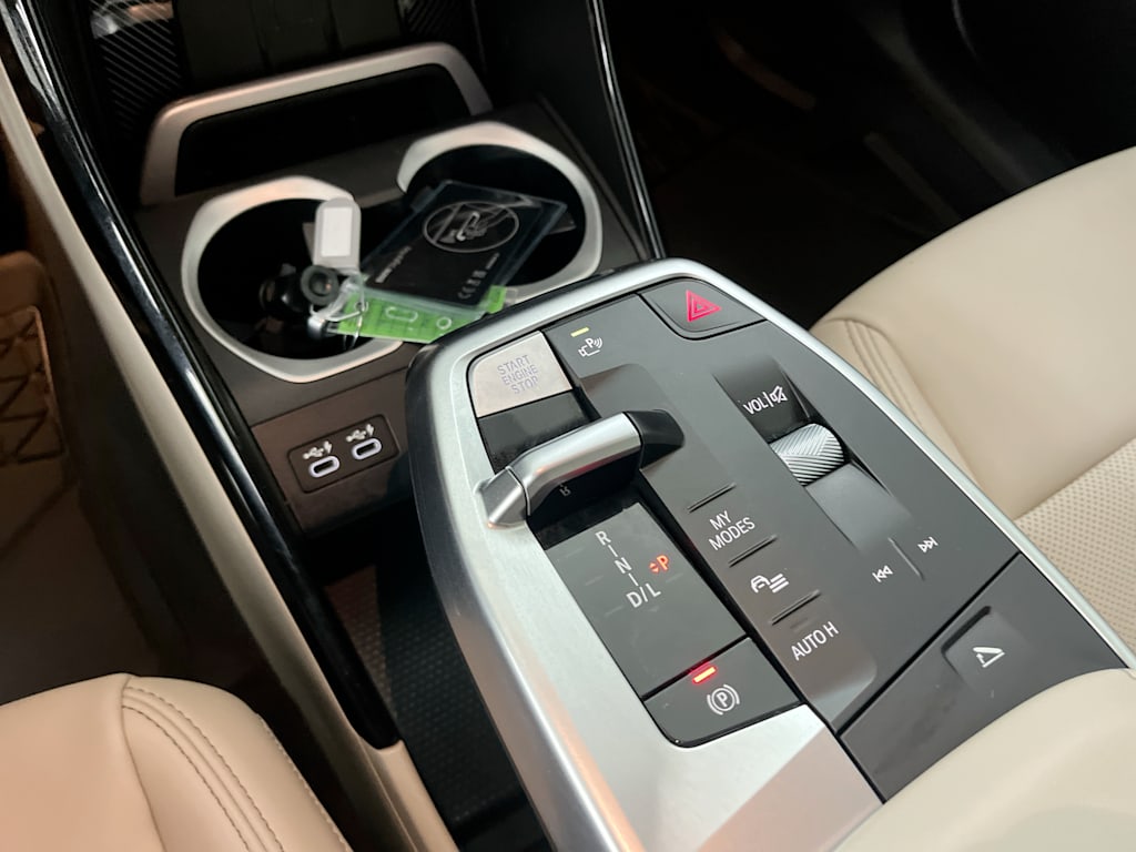 Thumbnail: 2024 BMW X1 - 15