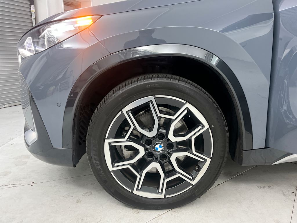 Thumbnail: 2026 BMW X1 - 6