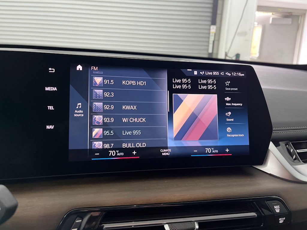 Thumbnail: 2023 BMW X1 - 14