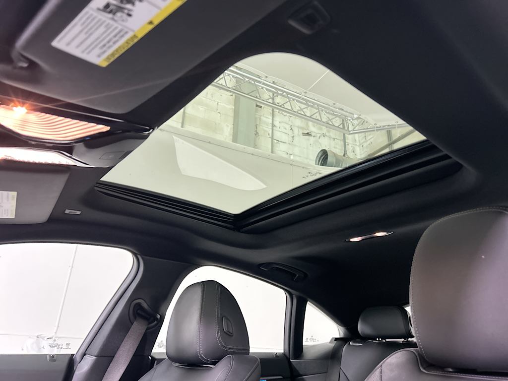 Thumbnail: 2025 BMW i4 - 22