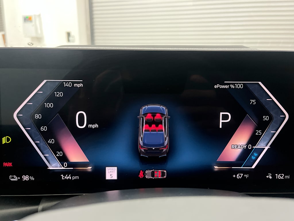 Thumbnail: 2023 BMW i4 - 15