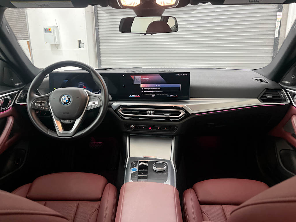 Thumbnail: 2023 BMW i4 - 2