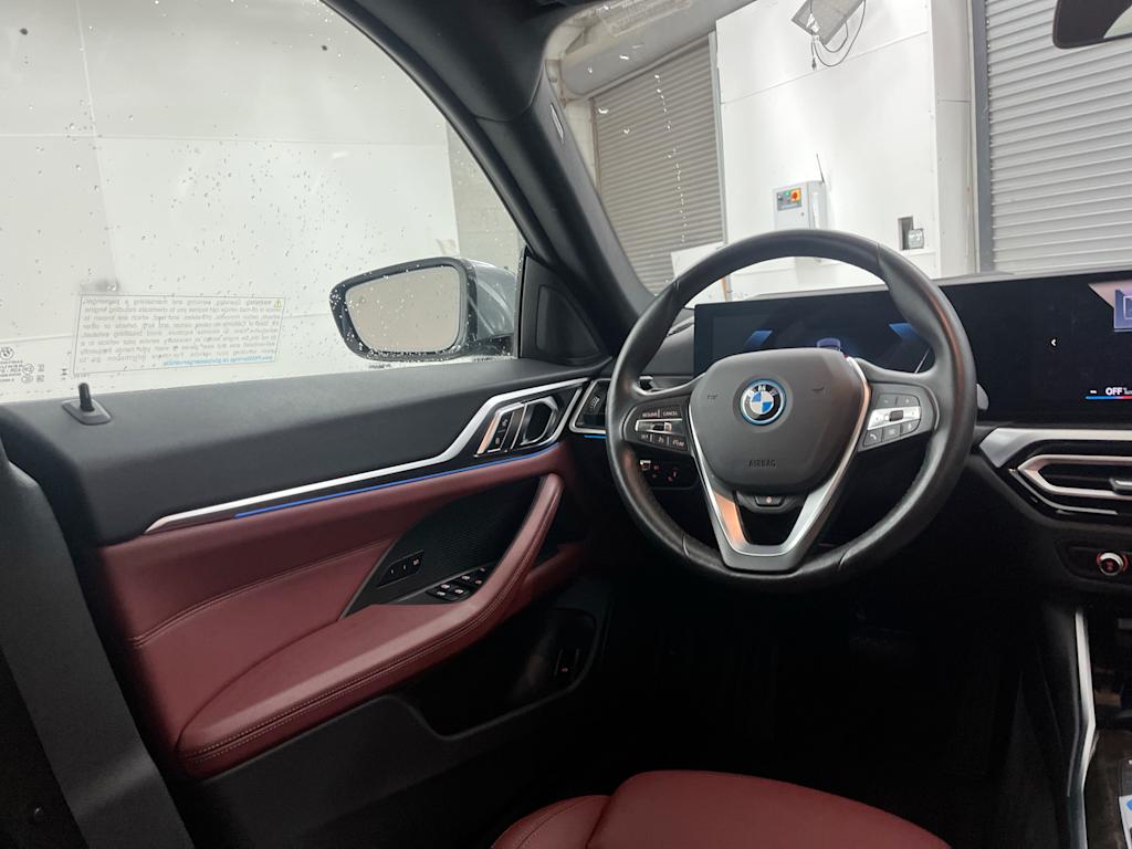 Thumbnail: 2023 BMW i4 - 8