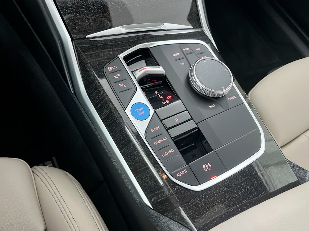 Thumbnail: 2023 BMW i4 - 14