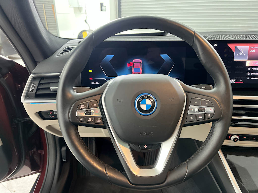 Thumbnail: 2023 BMW i4 - 12