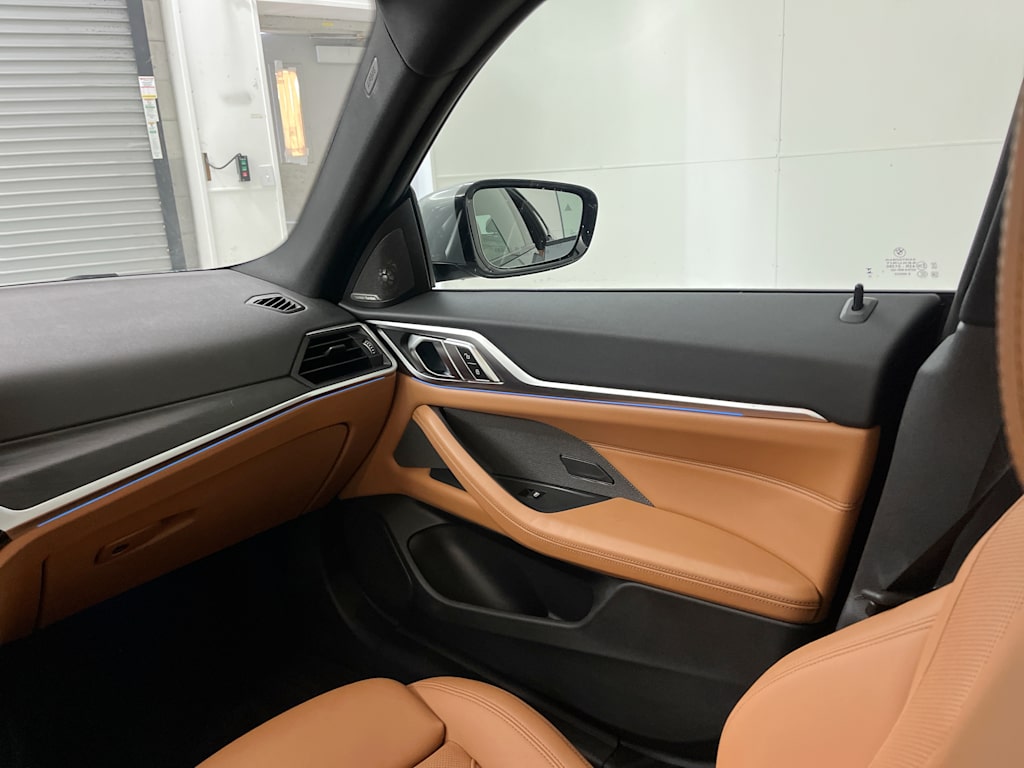 Thumbnail: 2023 BMW i4 - 22