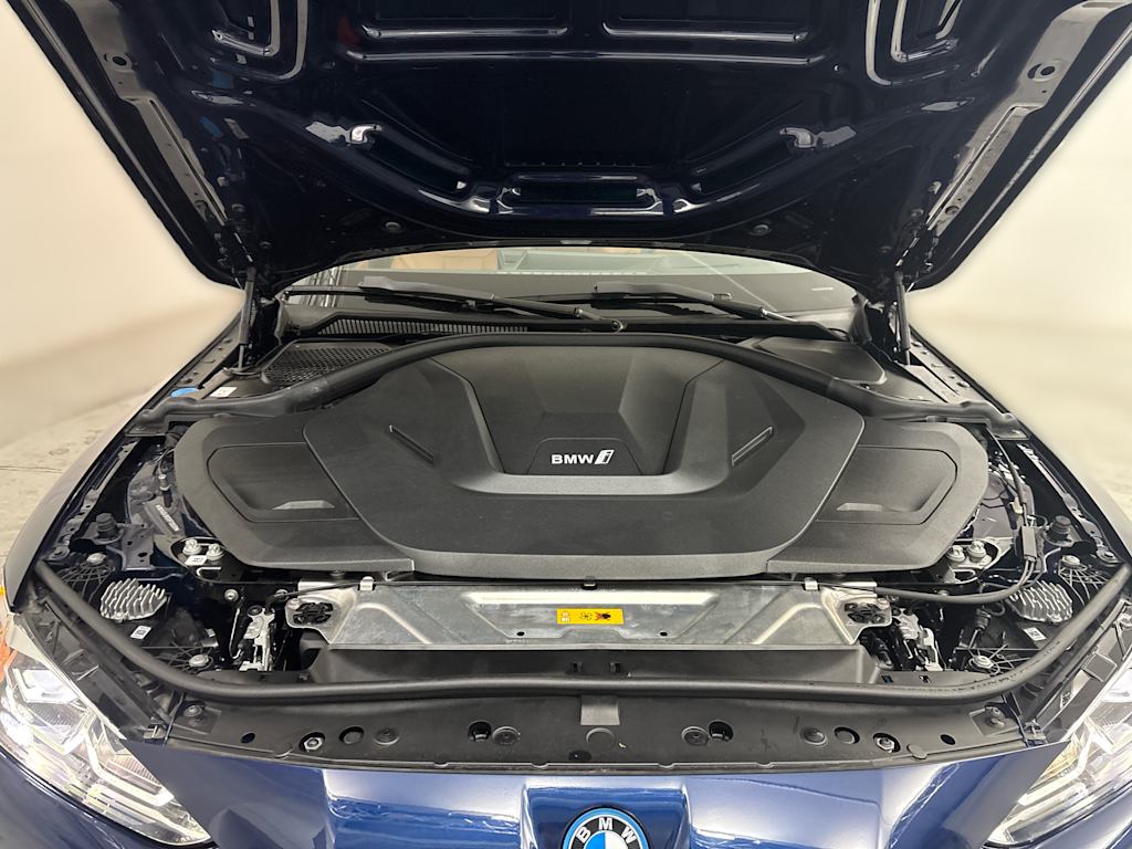 Thumbnail: 2024 BMW i4 - 8