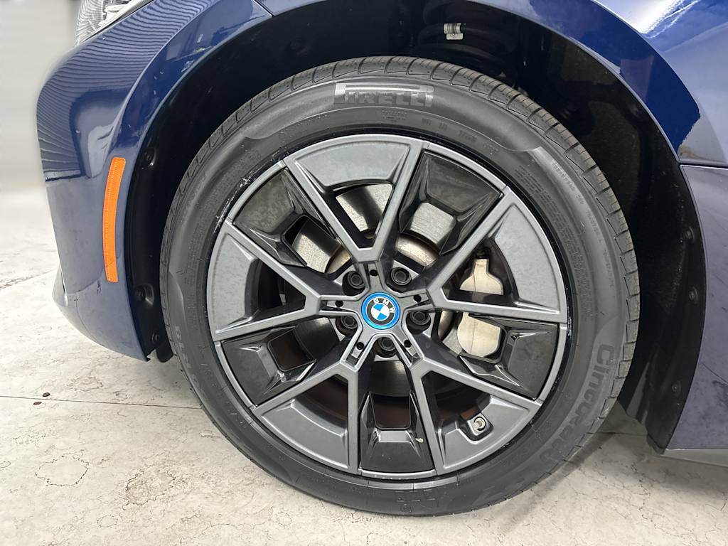 Thumbnail: 2024 BMW i4 - 7