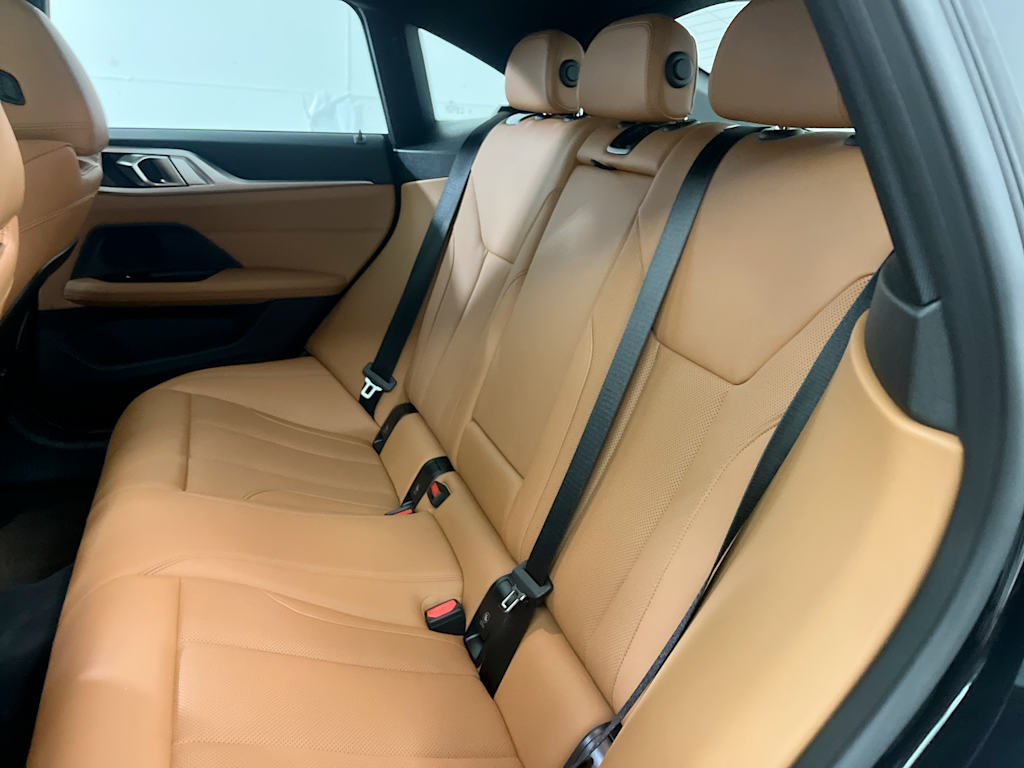 Thumbnail: 2023 BMW i4 - 32
