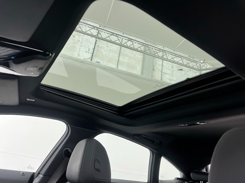 Thumbnail: 2023 BMW i4 - 27