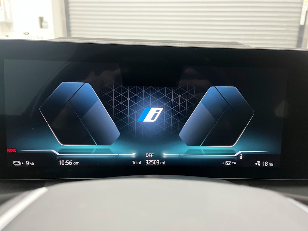 Thumbnail: 2023 BMW i4 - 16