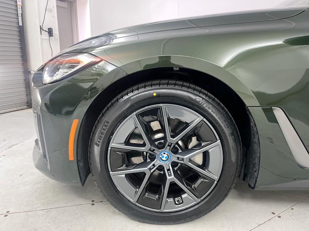 Thumbnail: 2023 BMW i4 - 5