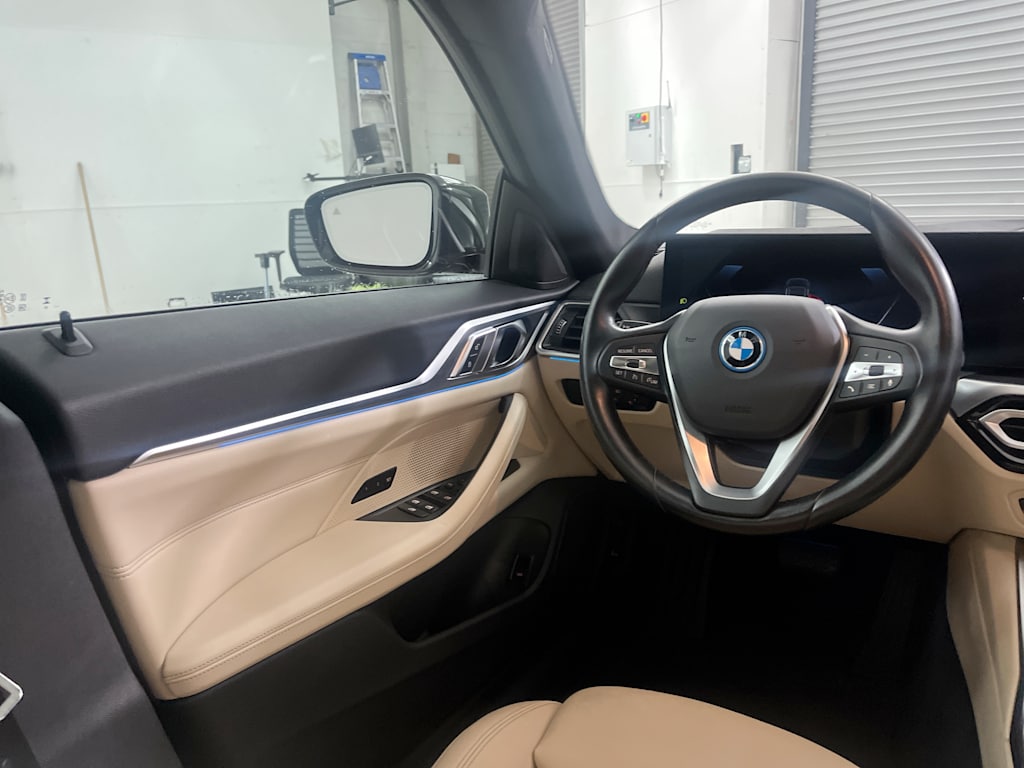Thumbnail: 2023 BMW i4 - 7