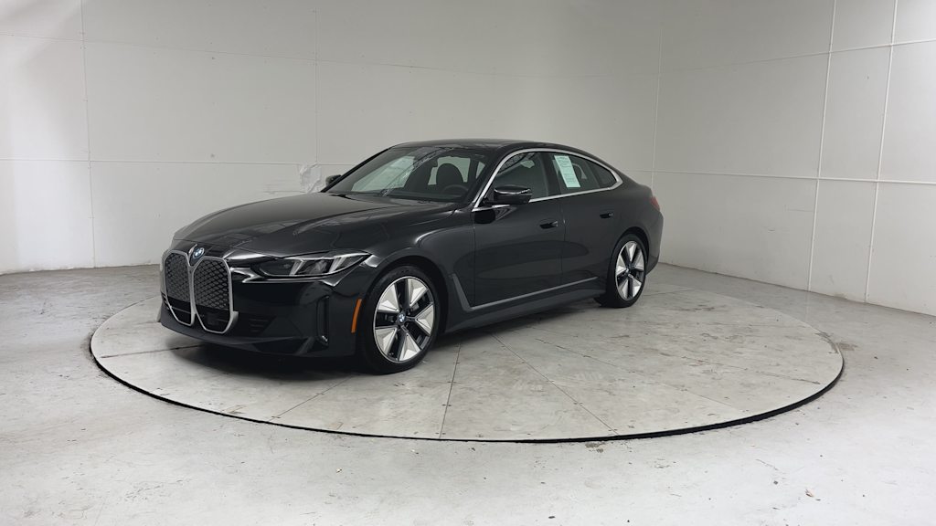 Thumbnail: 2025 BMW i4 - 18