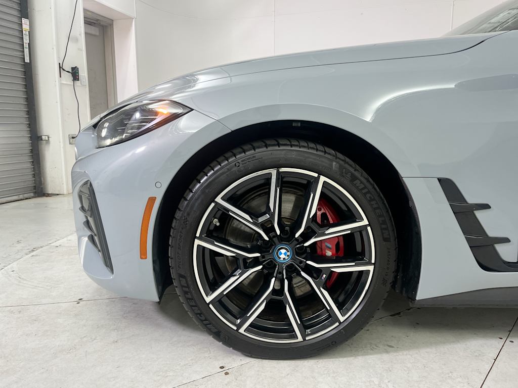 Thumbnail: 2023 BMW i4 - 6