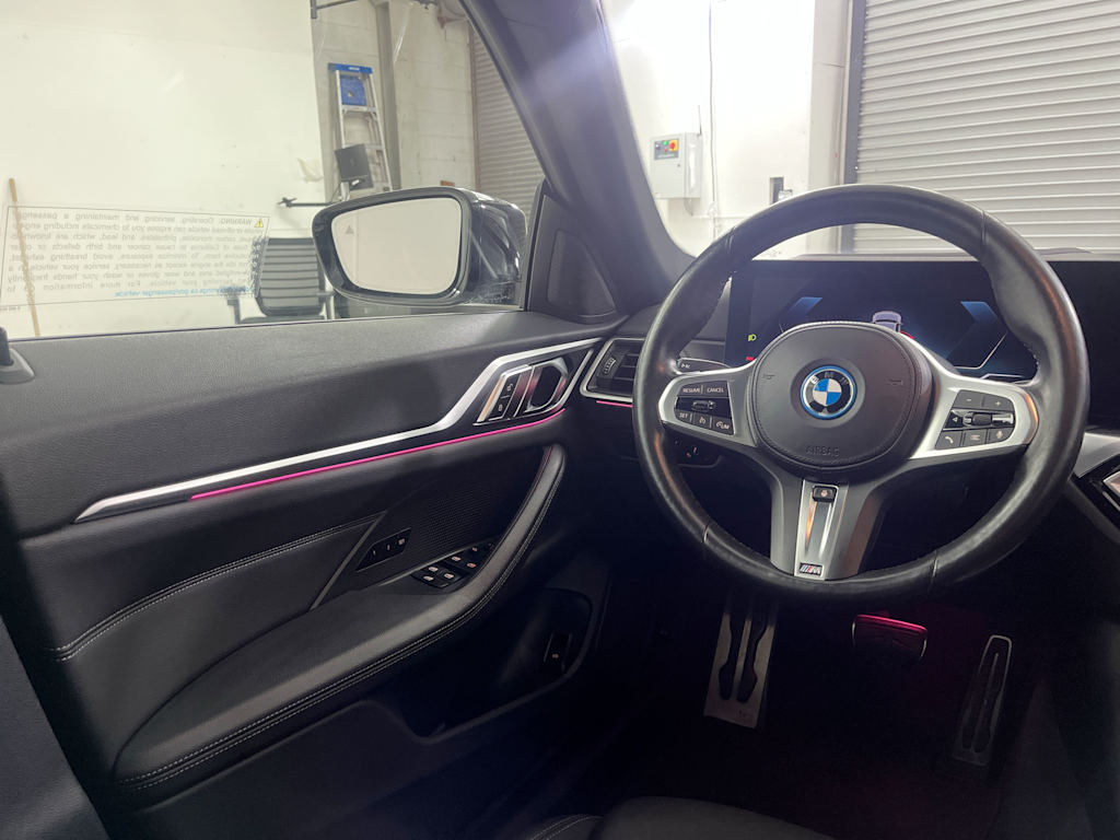 Thumbnail: 2023 BMW i4 - 8