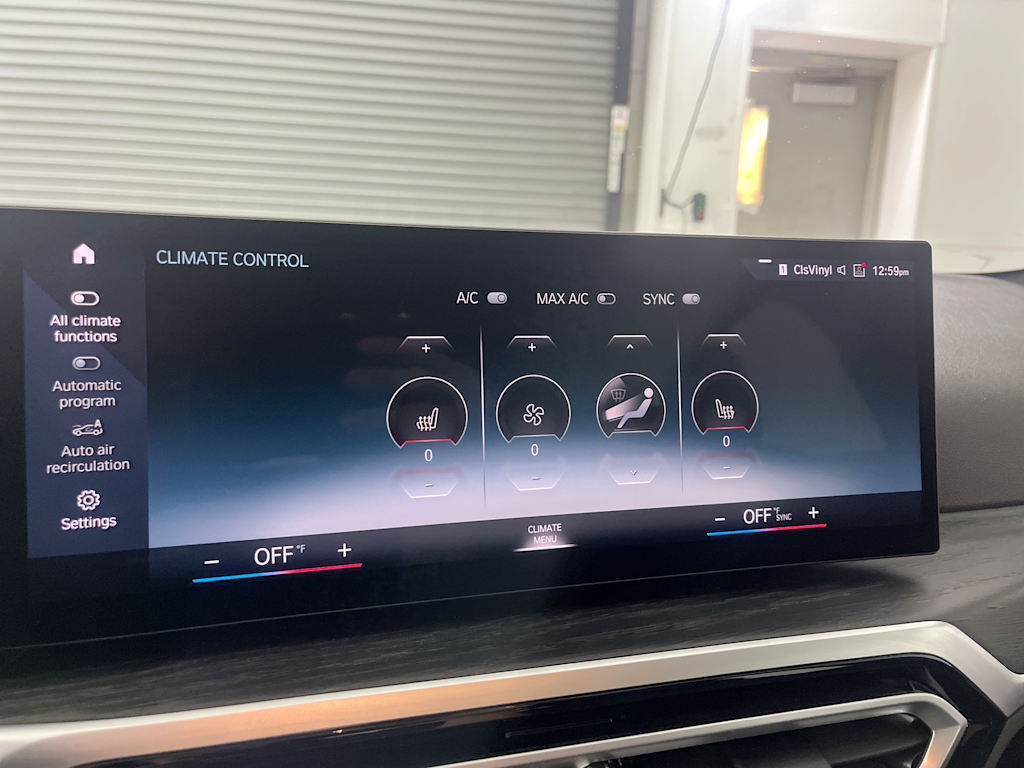 Thumbnail: 2023 BMW i4 - 28