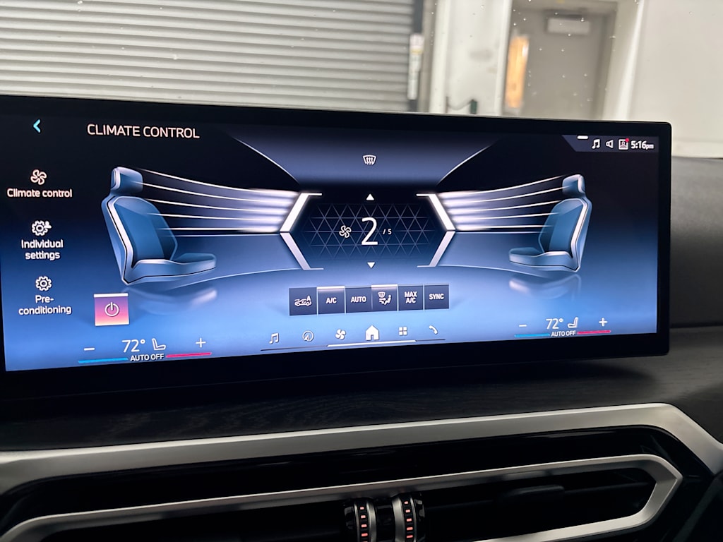 Thumbnail: 2024 BMW i4 - 23