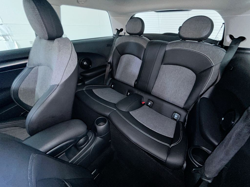 Thumbnail: 2023 MINI Cooper - 10