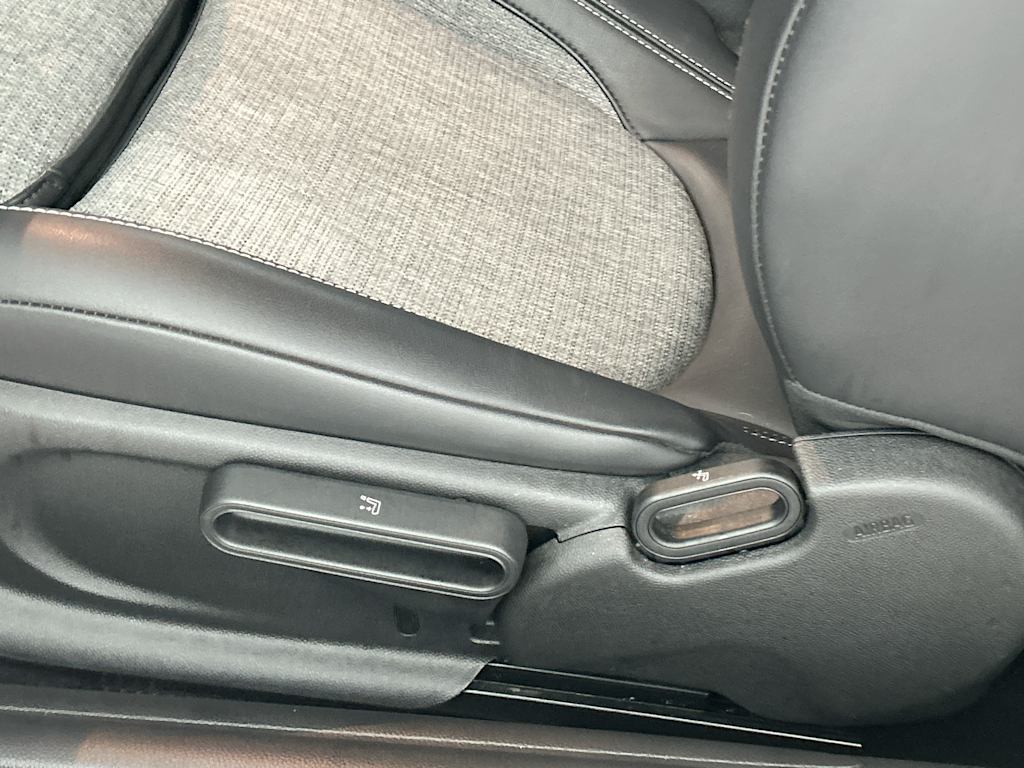 Thumbnail: 2023 MINI Cooper - 20