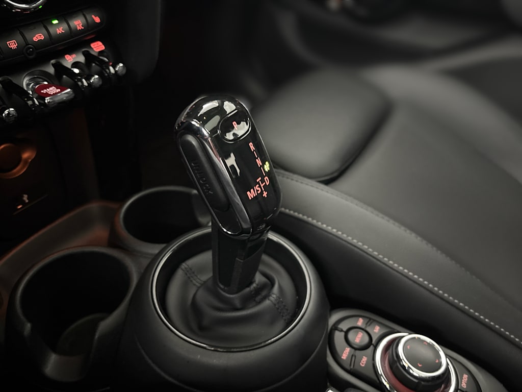 Thumbnail: 2023 MINI Cooper - 12