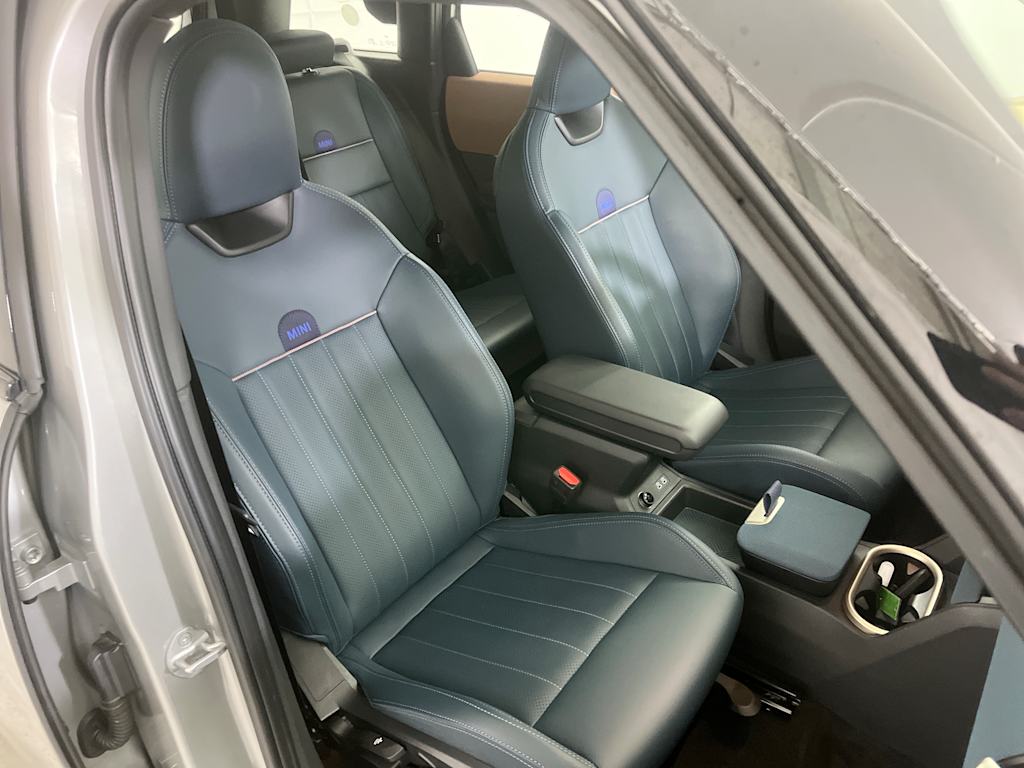 Thumbnail: 2025 MINI Cooper Countryman - 9