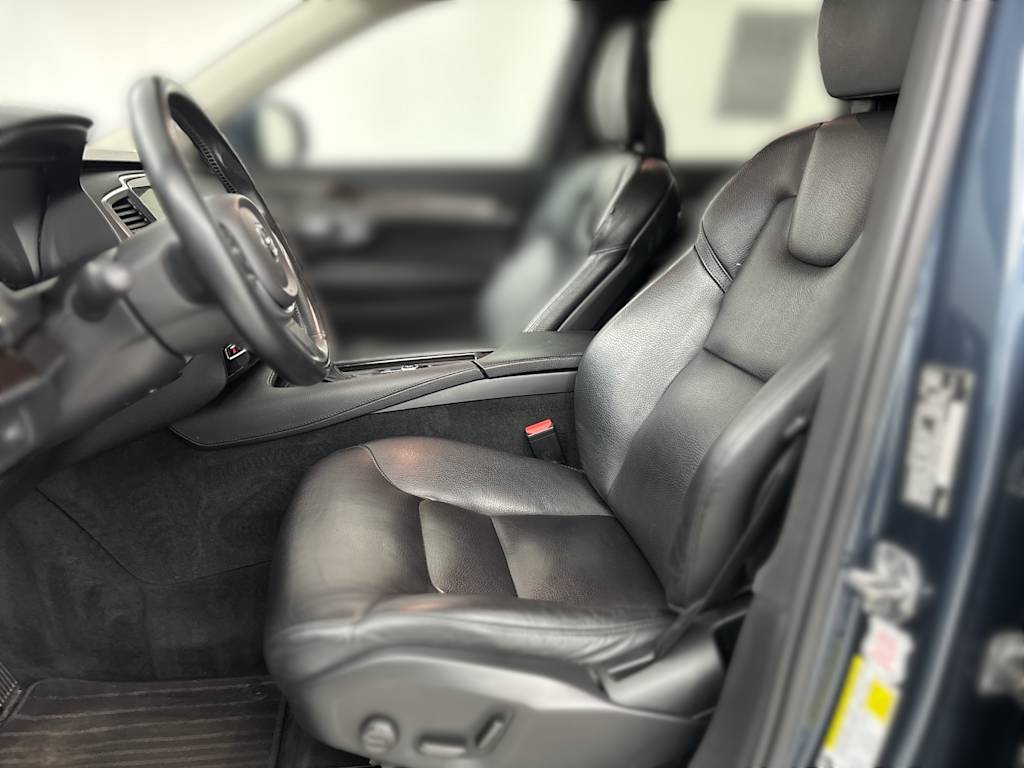 Thumbnail: 2019 Volvo XC90 - 8