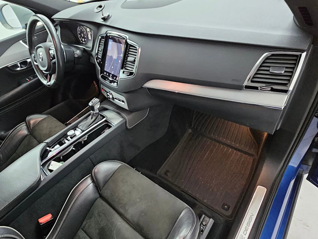 Thumbnail: 2016 Volvo XC90 - 34