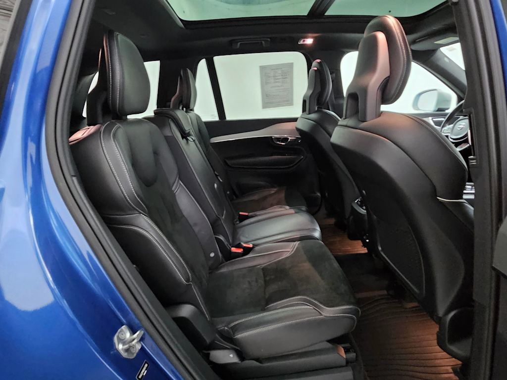 Thumbnail: 2016 Volvo XC90 - 32