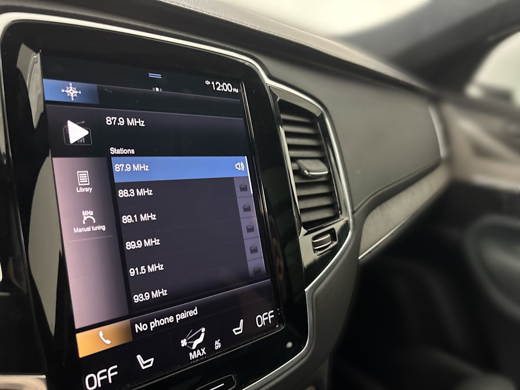 Thumbnail: 2021 Volvo XC90 - 13