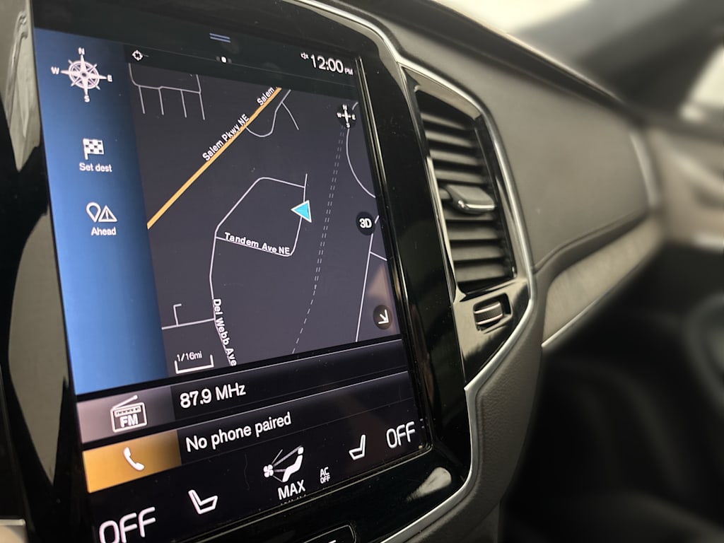 Thumbnail: 2021 Volvo XC90 - 24