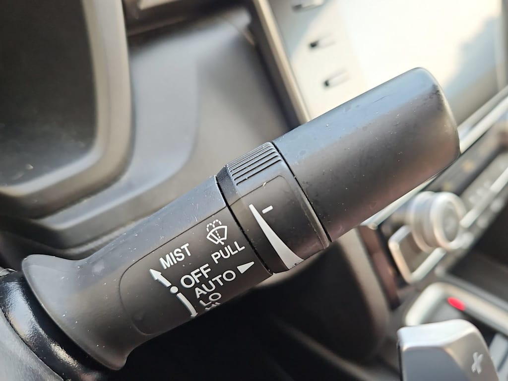 Thumbnail: 2019 Honda Insight - 31