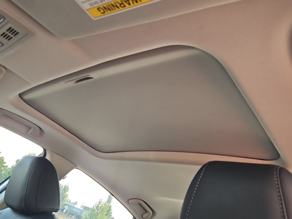Thumbnail: 2019 Honda Insight - 27