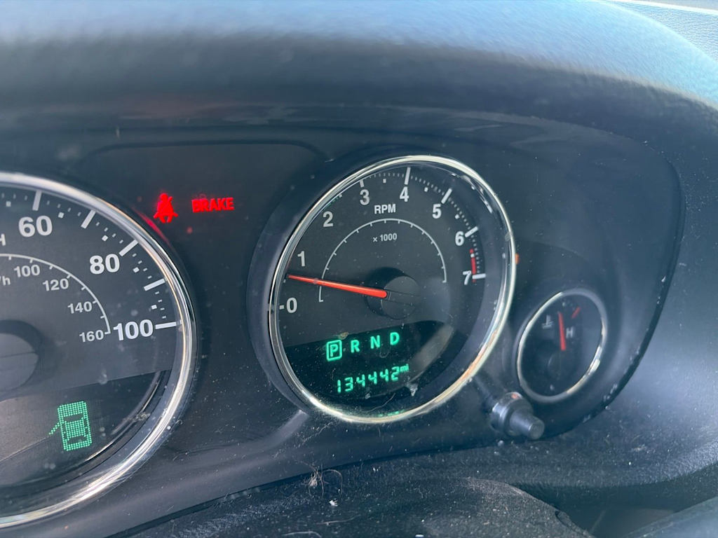 Thumbnail: 2015 Jeep Wrangler - 6