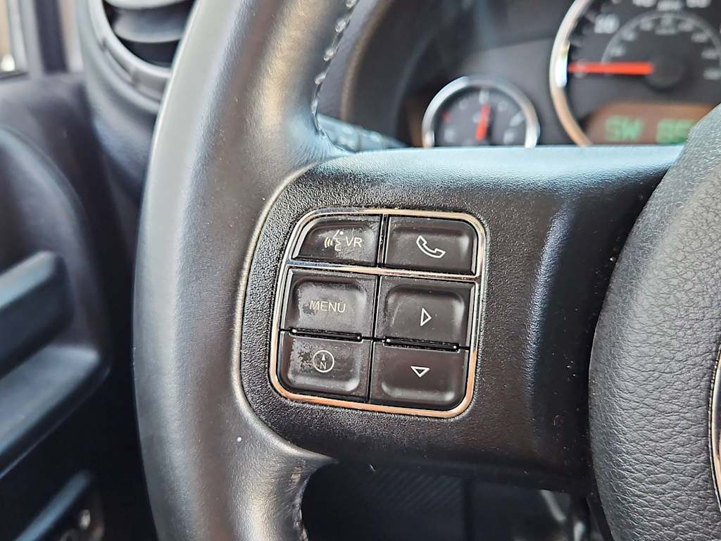 Thumbnail: 2012 Jeep Wrangler - 25