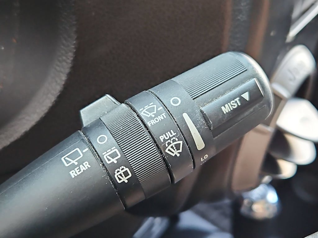 Thumbnail: 2012 Jeep Wrangler - 27