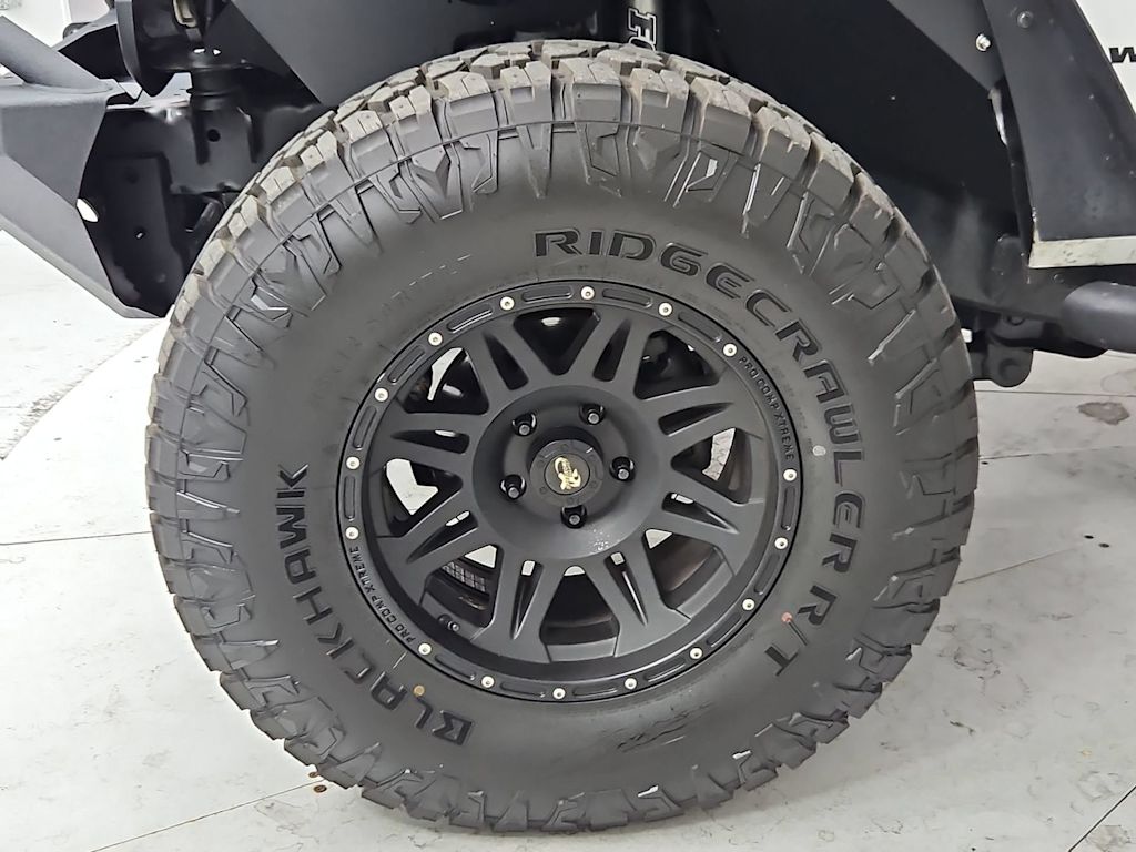 Thumbnail: 2013 Jeep Wrangler - 7