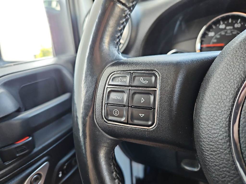 Thumbnail: 2013 Jeep Wrangler - 26