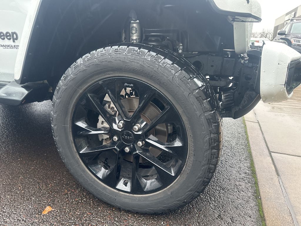 Thumbnail: 2021 Jeep Wrangler - 11