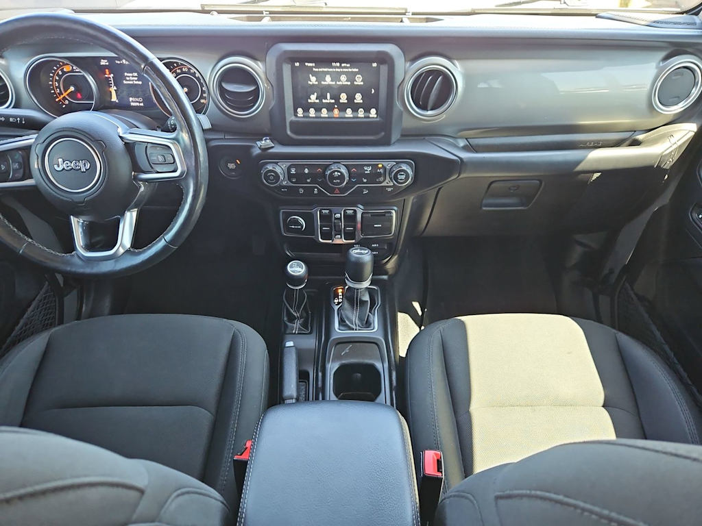 Thumbnail: 2019 Jeep Wrangler - 10